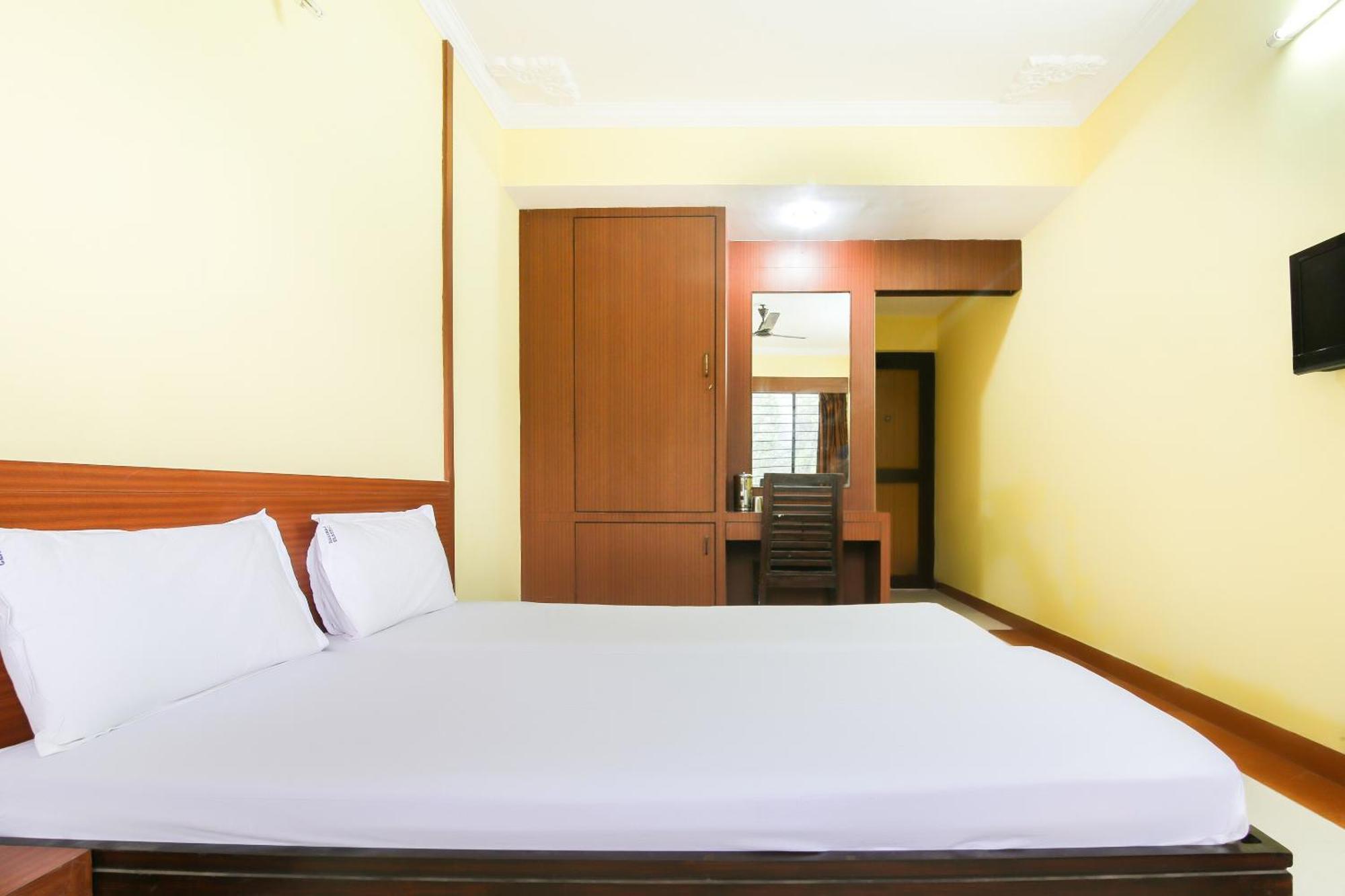 Hotel O Raviraj Classic Cana Exterior foto